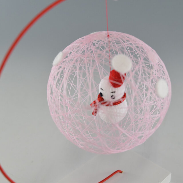 季節の飾り 手作り 和風 赤色 モビール ミニ絹てまり 雪だるま