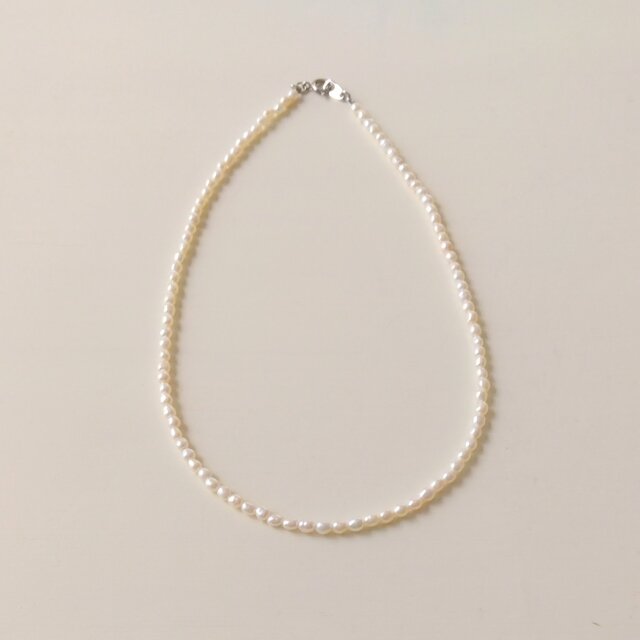 ライス淡水パールショートネックレス