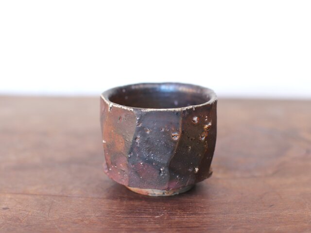 備前焼 ぐい呑み gi-063 | iichi 日々の暮らしを心地よくする