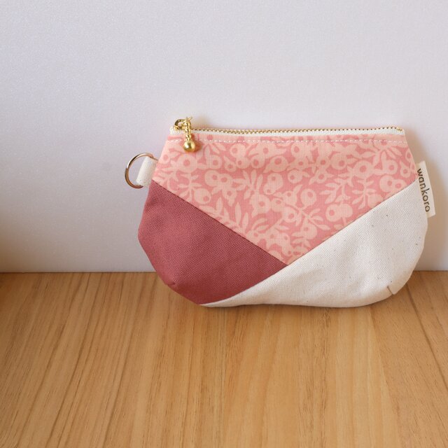 セール✨【送料無料】帆布ファスナーポーチ(12cm)　在庫限り　リバティ　ボタニカル　小さめ　ギフト　No408