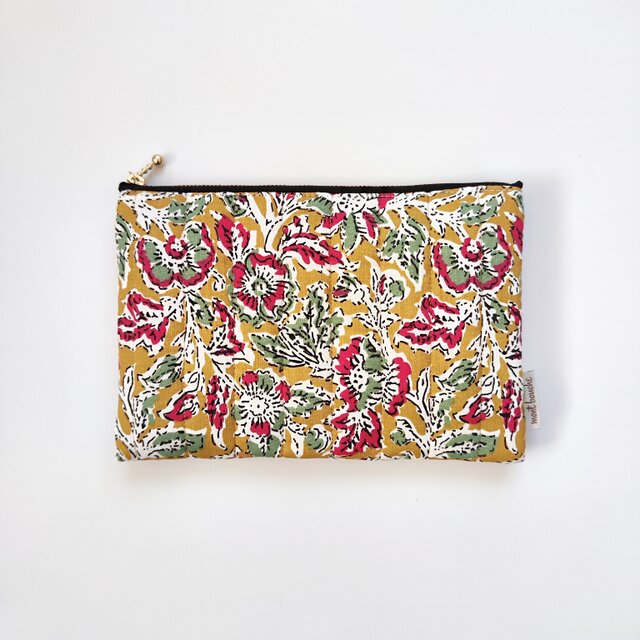 フランス製キルティング生地・フラットポーチ（noir：黒）