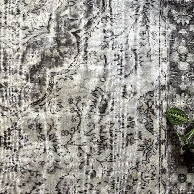 超大判161×285 メダリオン グレイ×クリーム トルコヴィンテージラグ