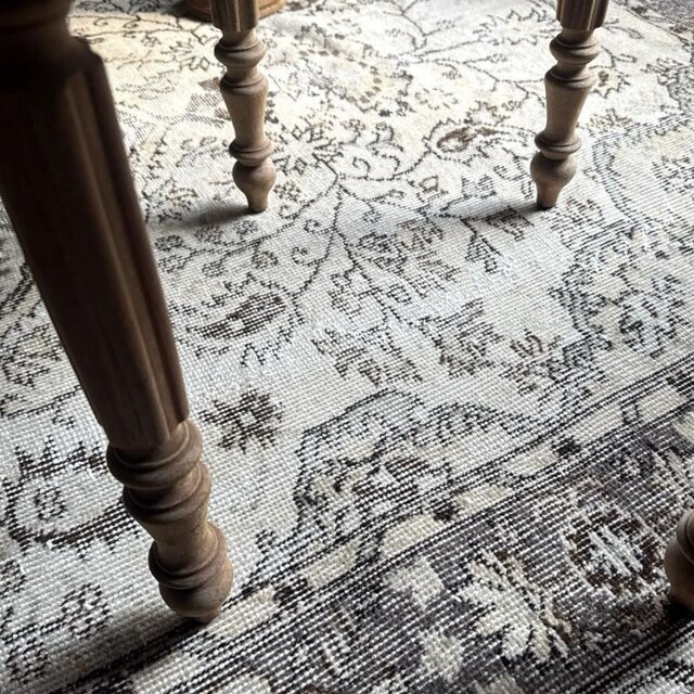 超大判161×285 メダリオン グレイ×クリーム トルコヴィンテージラグ