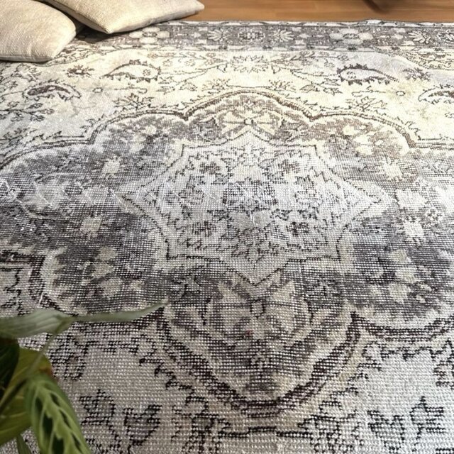 超大判161×285 メダリオン グレイ×クリーム トルコヴィンテージラグ