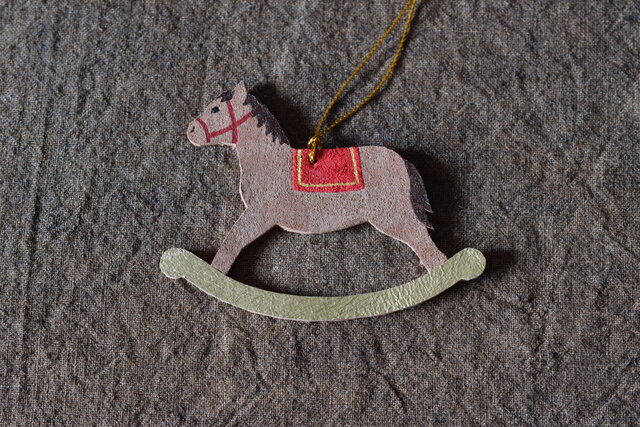 革オーナメント 木馬 | iichi 日々の暮らしを心地よくするハンドメイド