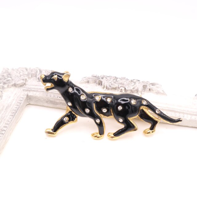 フランス買付】 ブラックパンサー エナメル×クリスタル ブローチ