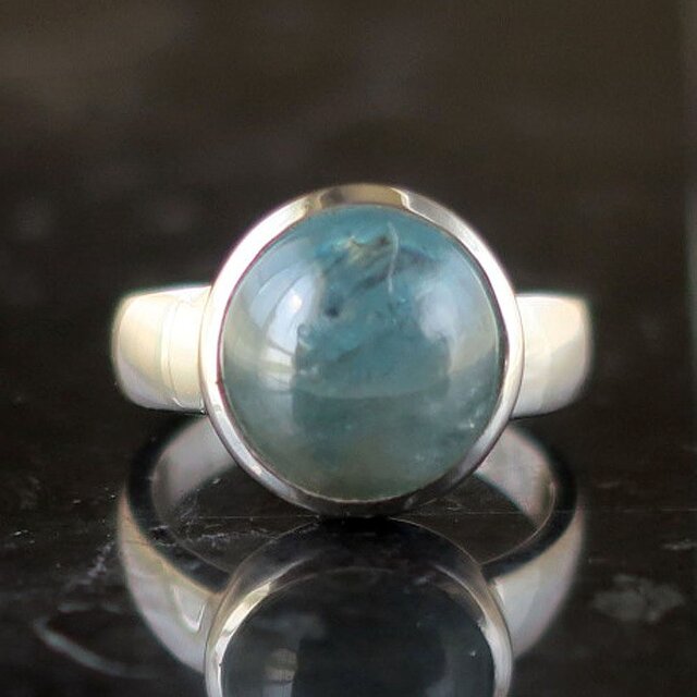 ブルージルコン リング 8ct フリーサイズ まる形 天然石ジュエリー 12月誕生石