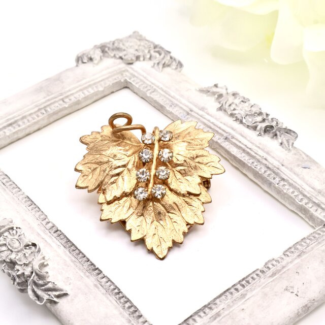 【フランス買付】リーフ×クリアラインストーン ブローチ＊Antique Botanical Elegance1950s