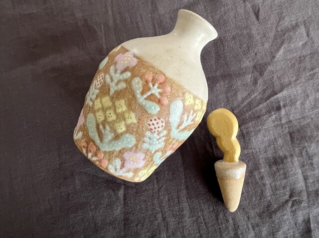 蓋付き花瓶 『花の香（かのか）』 | iichi 日々の暮らしを心地よくする