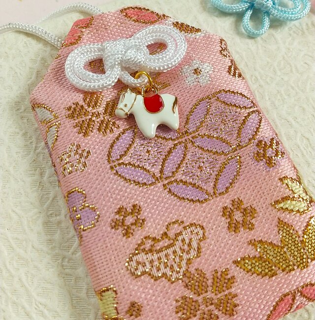 510my29△袋帯 宮殿菱守紐文 お守り紐 格子 藤 菊 桜 金糸 六通△美品 