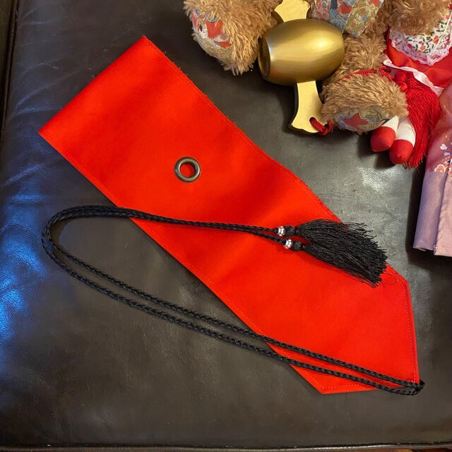 和洋折衷アンサンブル着物リメイクワンピース 帯サッシュベルト付き ハンドメイド レトロ 古着 紺地に踊る「赤の花紋」と幾何学 MKW-53 和洋折衷アンサンブル着物リメイクワンピース 帯サッシュベルト付き
