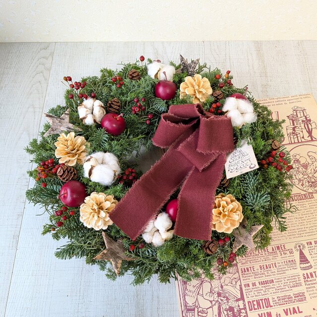 クリスマスが終わっても飾れる！！ブルックリンレッドの大人シックなクリース