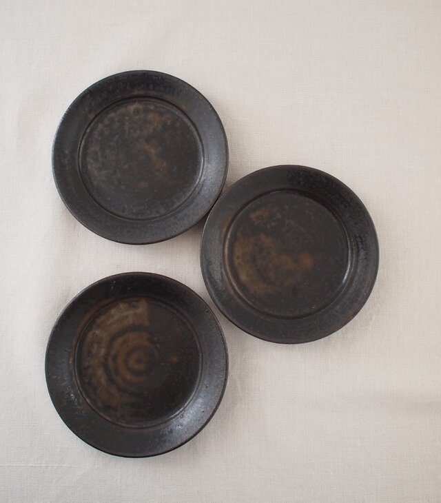 【アウトレット】黒釉プレート皿・15㎝