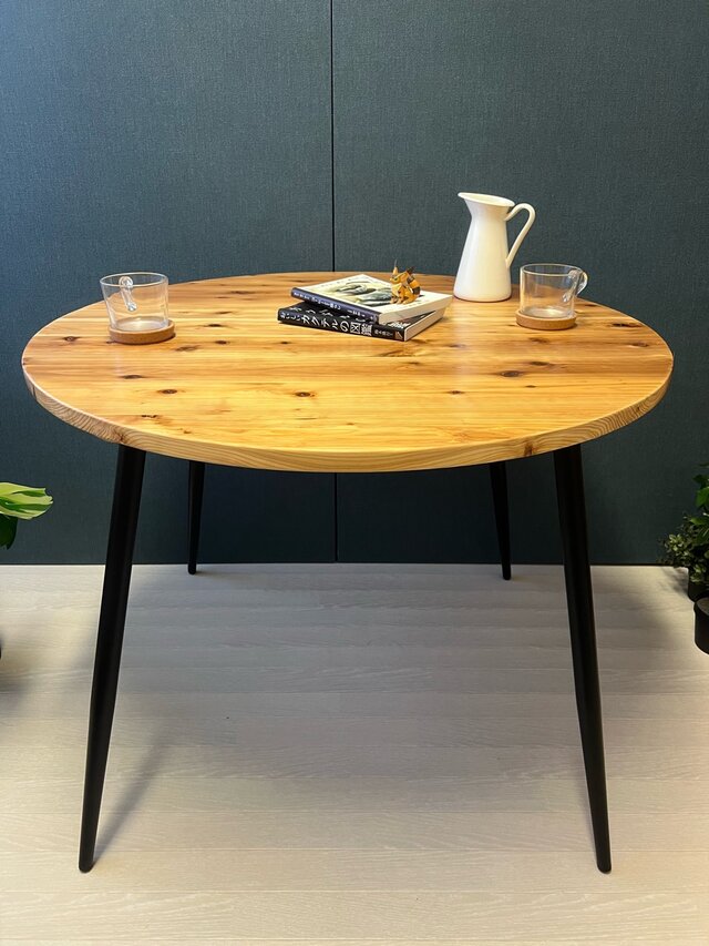 【送料無料】 テーブル 丸形 90cm 杉 Nt アイアン製ボルト連結脚