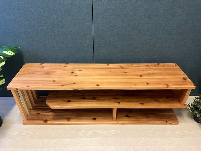 送料無料】 テレビボード 棚板付き 縦格子型 シェルフ 小物置き 杉