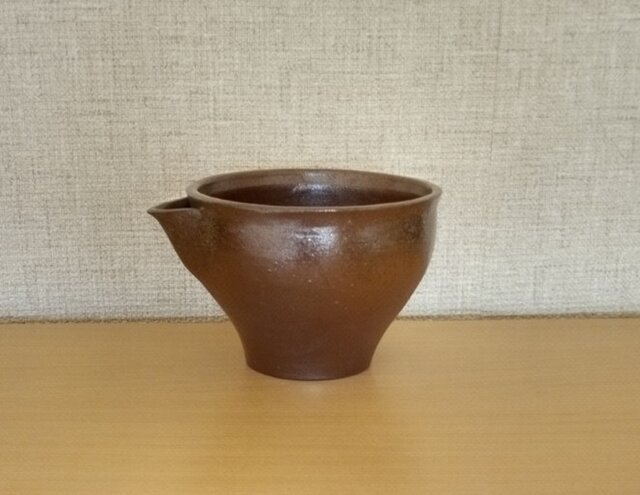 片口鉢（N-218) | iichi 日々の暮らしを心地よくするハンドメイドや