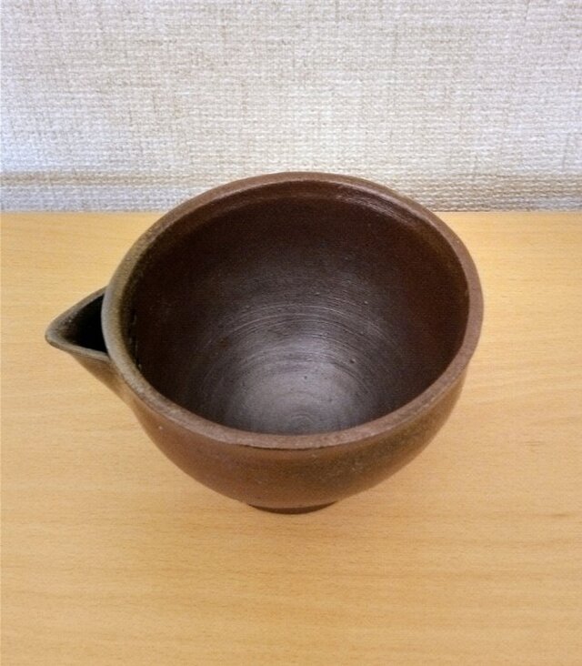 片口鉢（N-218) | iichi 日々の暮らしを心地よくするハンドメイドや