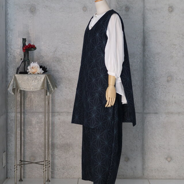 紬のぷっくらパンツとベストのセットアップ フリーサイズ 濃紺 大きめ