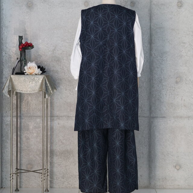 紬のぷっくらパンツとベストのセットアップ フリーサイズ 濃紺 大きめ