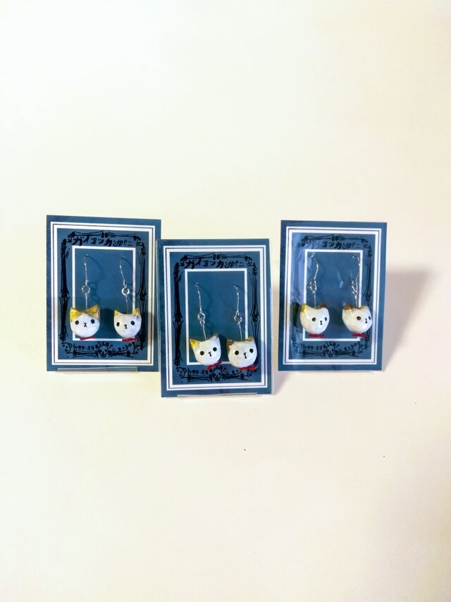 三毛猫さんのU字チタンピアスのコピー