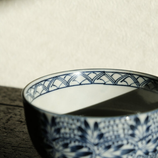 微塵子柄で素敵◇有田焼 半之丞窯 染付深鉢 工芸品 和 碗 昭和期以降