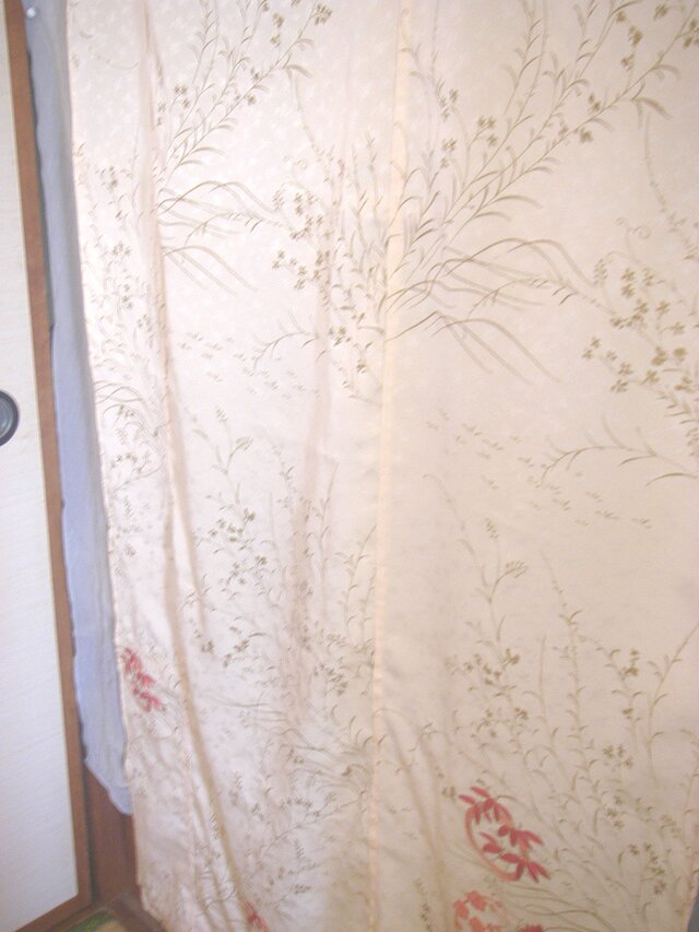 着物リメイク 間仕切りのれん 149 | iichi 日々の暮らしを心地よく