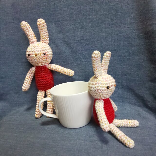 あみぐるみウサギさん2個セット | iichi 日々の暮らしを心地よくする