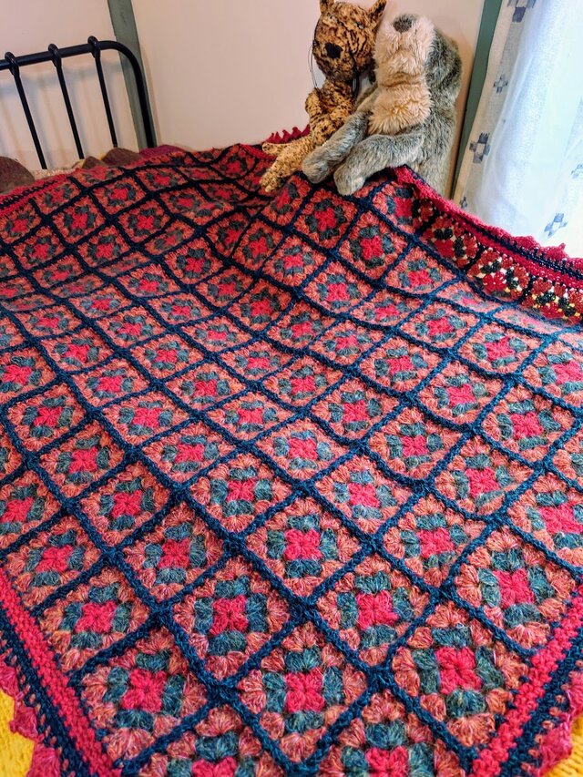 手編みのブランケット（ポインセチア）