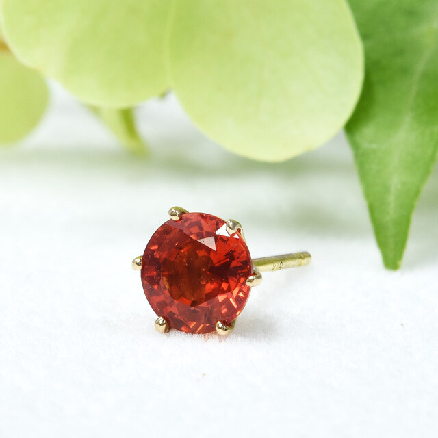 K18 レディッシュカラー サファイア シングル(片)ピアス CL007CIBSN