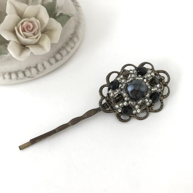 オーバル形 アンティーク調 ヘアピン レース モチーフ チェコガラス