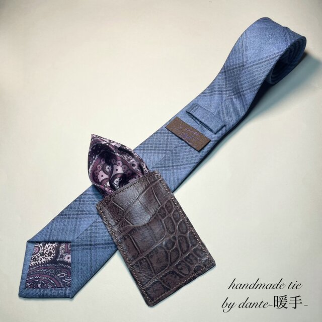 【受注製作】ブルー　グレー　チェック　ペイズリー　チーフ　共布　ネクタイ　プレゼント　ギフト　レザー　ネーム　イニシャル