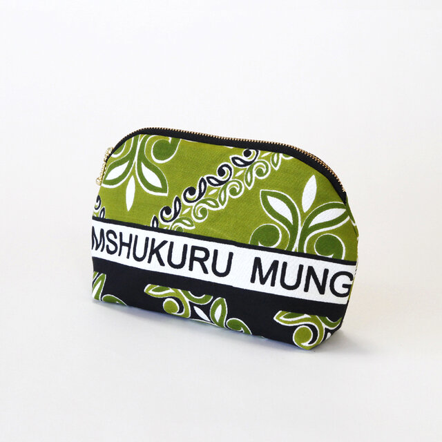 アフリカ布のラウンドポーチ（カンガ）化粧ポーチ ギフト プレゼント 贈り物