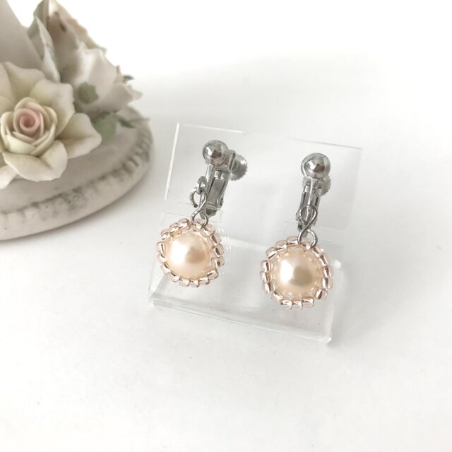 淡水パール の ビーズ編み イヤリング ピンク 一粒 フォーマル サークル