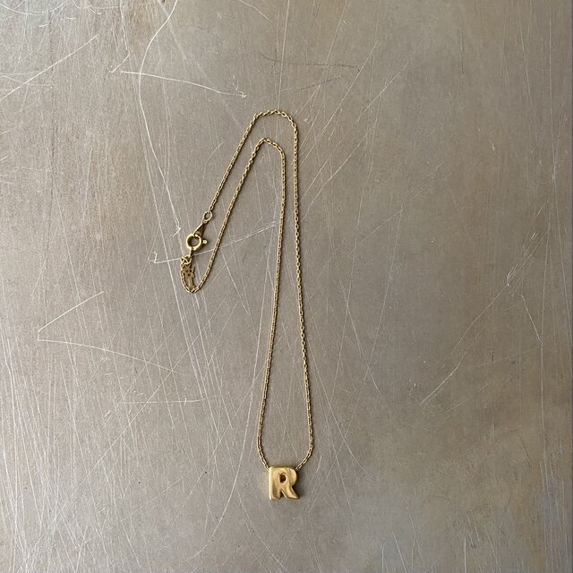 Vintage 60s-70s USA TRIFARI initial R necklace