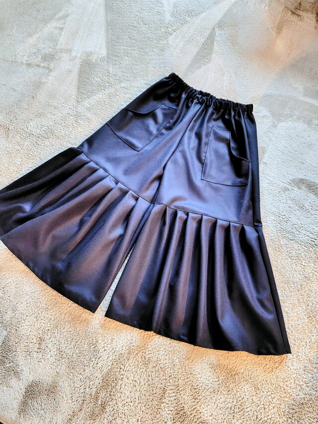 濃紺上質ウールプリーツガウチョ