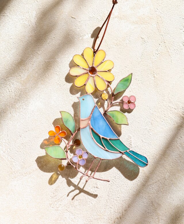 青い小鳥とイロトリドリのお花 ✤《ステンドグラス》