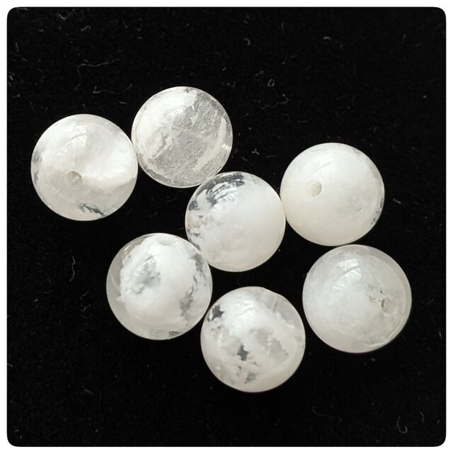 ∴天然石ビーズ∵  ホワイトスノーガーデンクォーツ  8mm  4個
