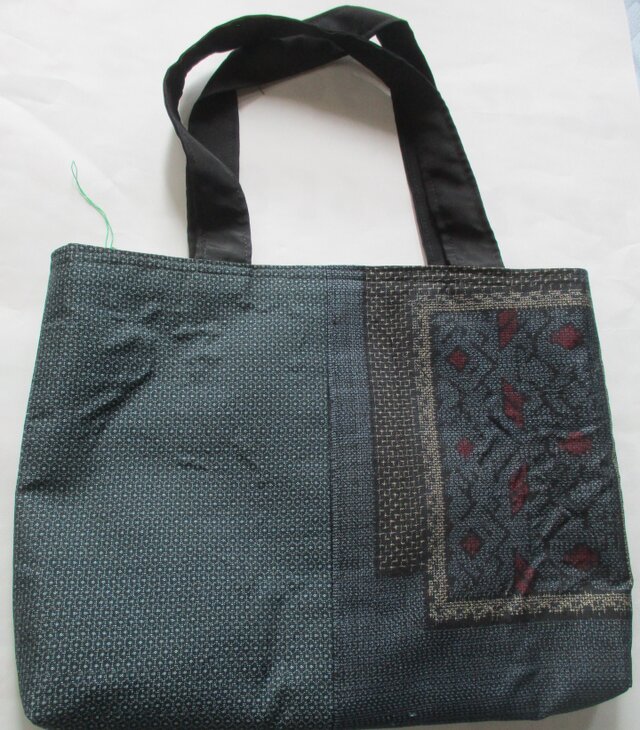 ８５４８　大島紬で作った手提げ袋・タブレット入れ