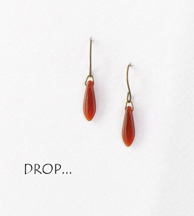 d248-A34【ダークなレッド】チェコダガーのシンプルピアス（パーツ変更可能）