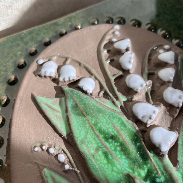 北欧＊白いすずらんの陶板／ジィガントフタ／Jie Gantofta／陶器の壁