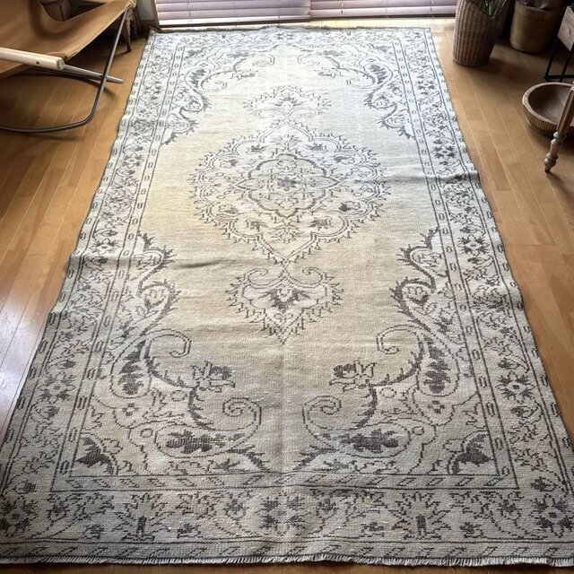 大判147×272淡いベージュ×こげ茶 メダリオン トルコヴィンテージラグ