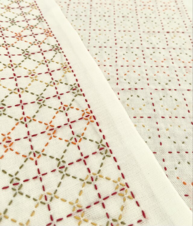 刺し子♡ふきん(比翼井桁) | iichi 日々の暮らしを心地よくする