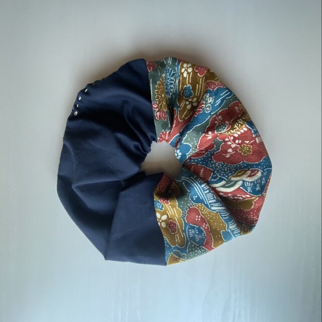着物リメイクシュシュ⑩（ネイビー系）