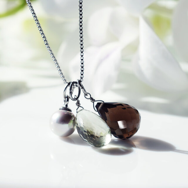 3種ジュエルによる禅庭園のネックレス・サージカルステンレス・スライドチェーン　～Zen garden