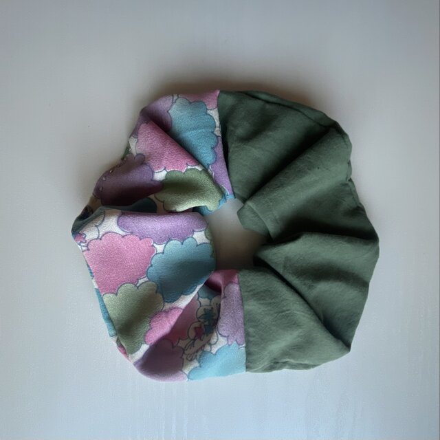 着物リメイクシュシュ⑪（グリーン系）