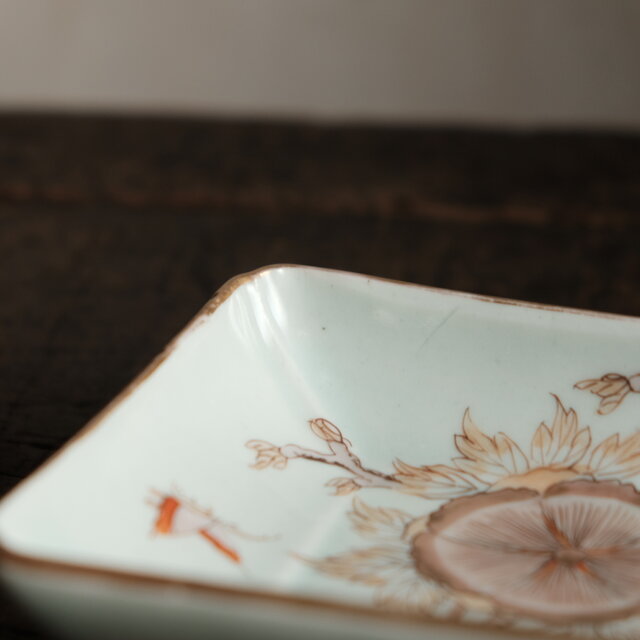 花と蝶々◇ゴージャスな雰囲気。伊万里 花蝶文長方皿 刺身皿 芍薬 骨董