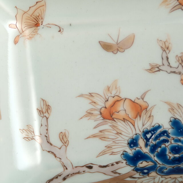 花と蝶々◇ゴージャスな雰囲気。伊万里 花蝶文長方皿 刺身皿 芍薬 骨董