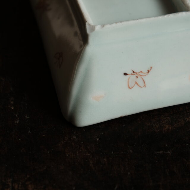 花と蝶々◇ゴージャスな雰囲気。伊万里 花蝶文長方皿 刺身皿 芍薬 骨董