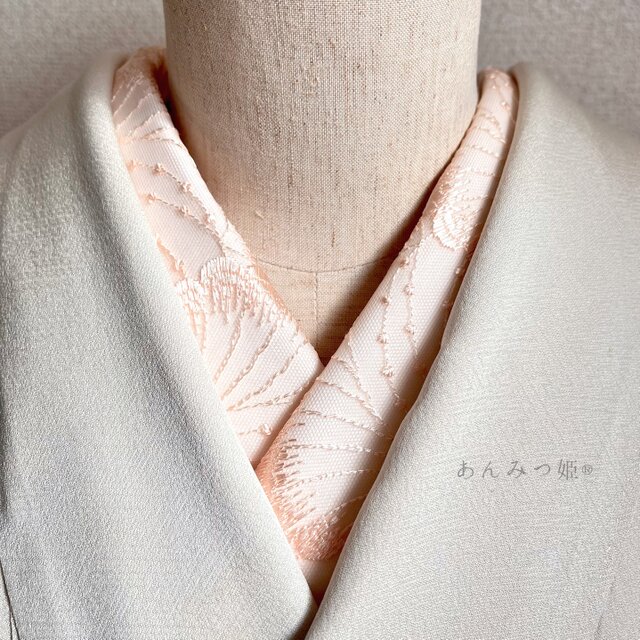 洗える刺繍半衿 つやつやのサーモンカラー