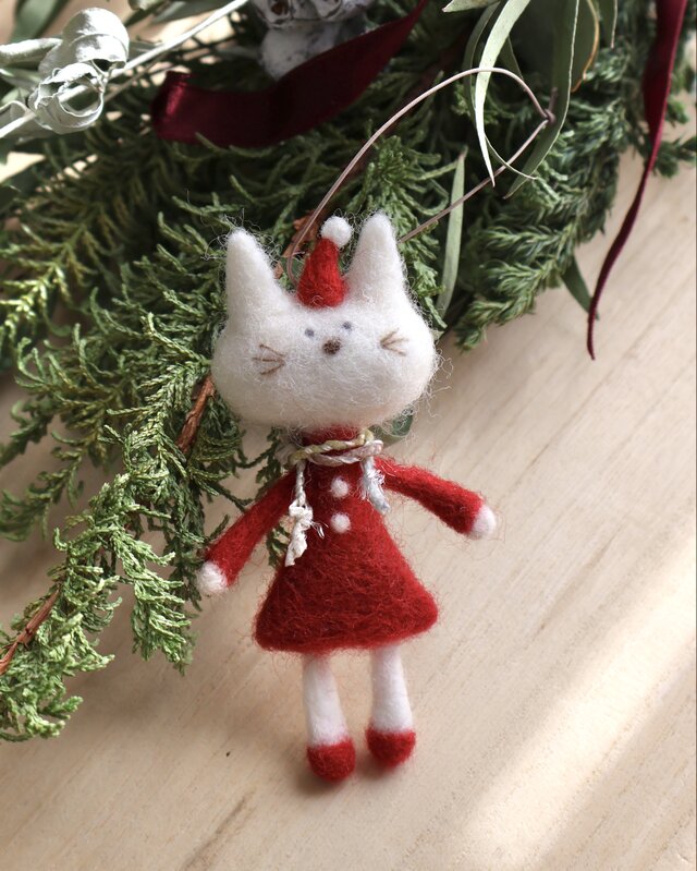 ねこサンタ | iichi 日々の暮らしを心地よくするハンドメイドや